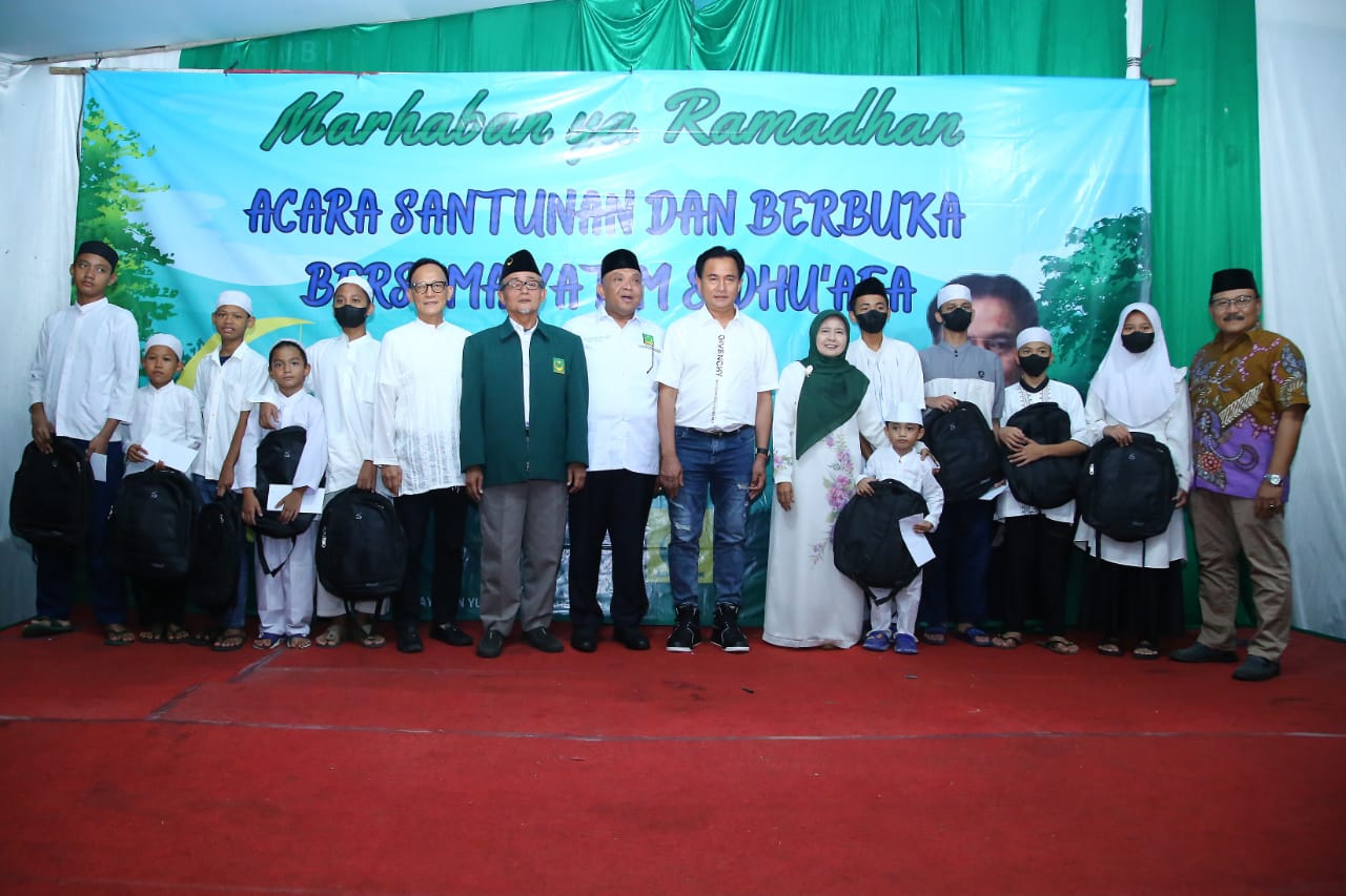 PP MBB Dan Yayasan Yusril Ihza Mahendra Santuni 200 Anak Yatim Dan ...