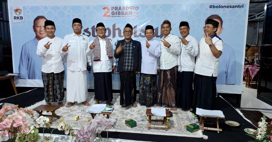 Pimpin Doa Istighotsah, Ketua Majelis Syuro PBB Optimistis Prabowo-Gibran Menang Satu Putaran